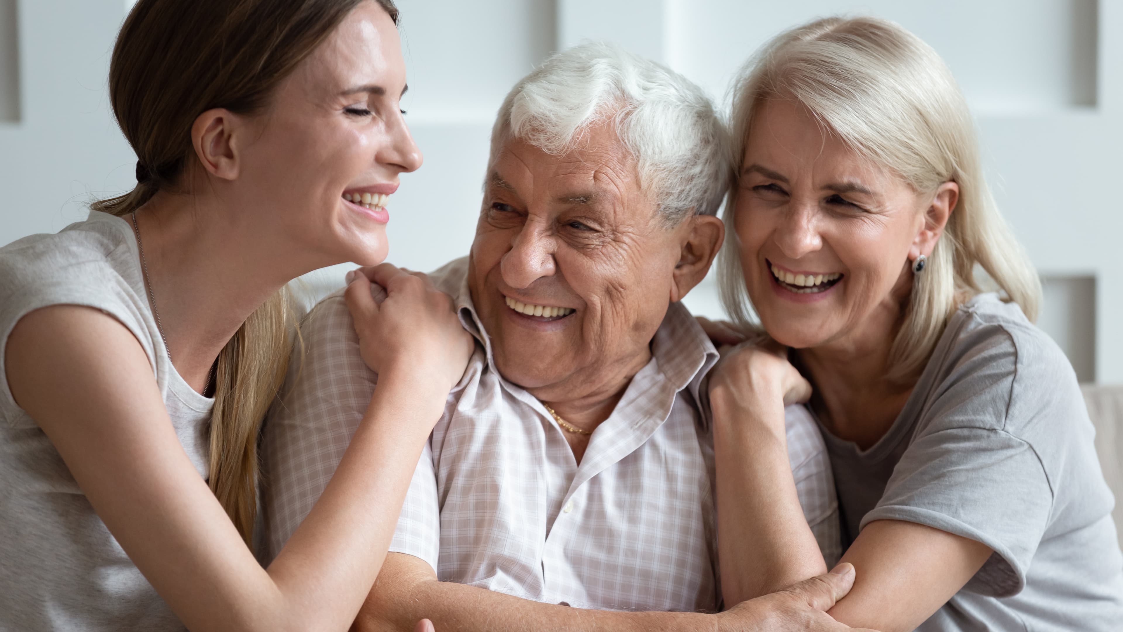 Top 6 Caregiver Tips for Parents Aging at Home